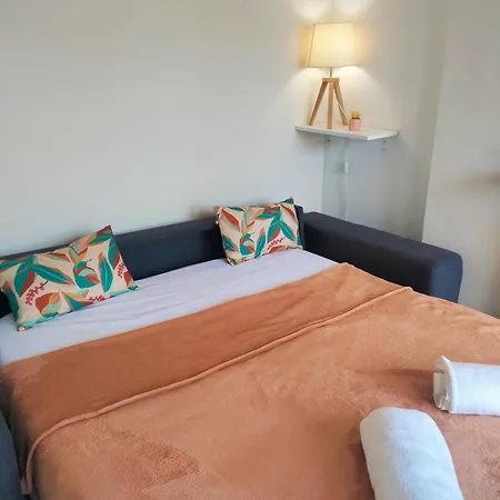 Apartment Bord De Hyeres